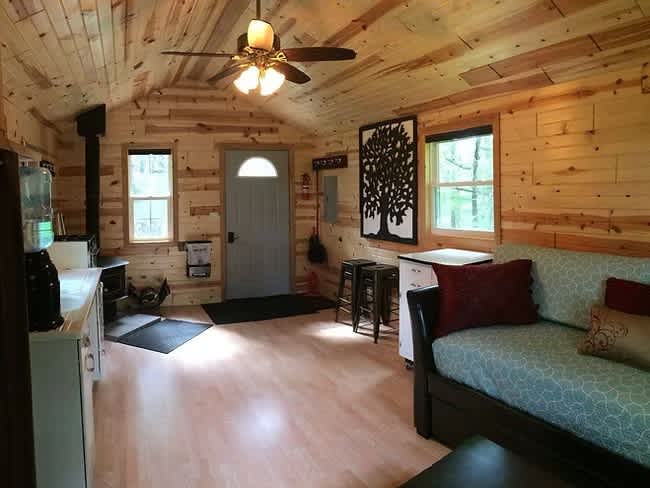 Heritage Hideaway- Tiny House