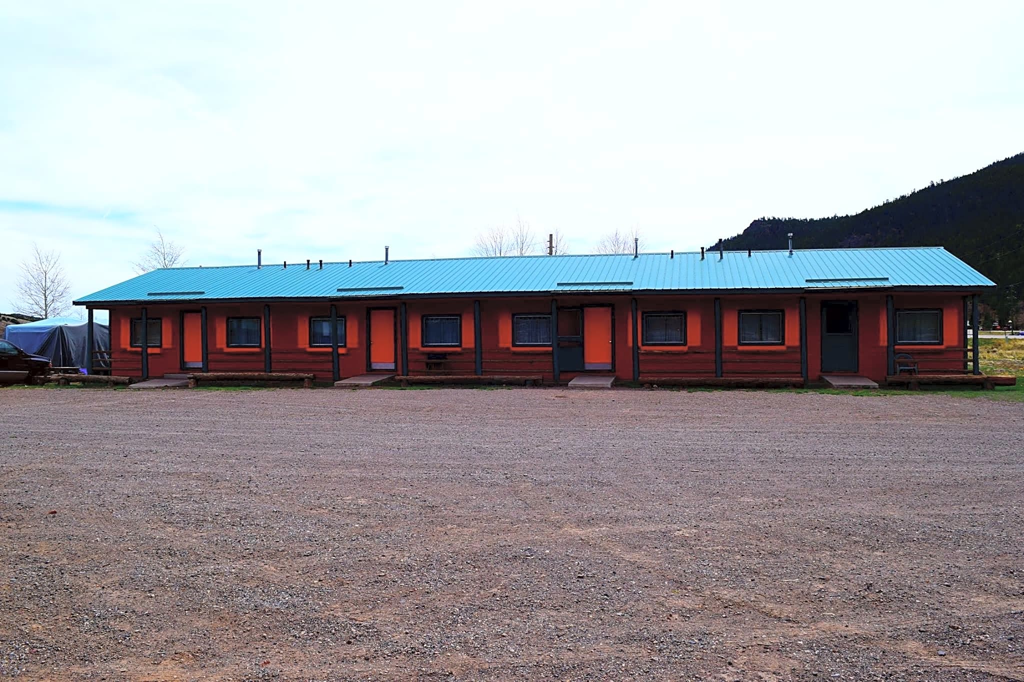 South Fork Lodge & RV Park