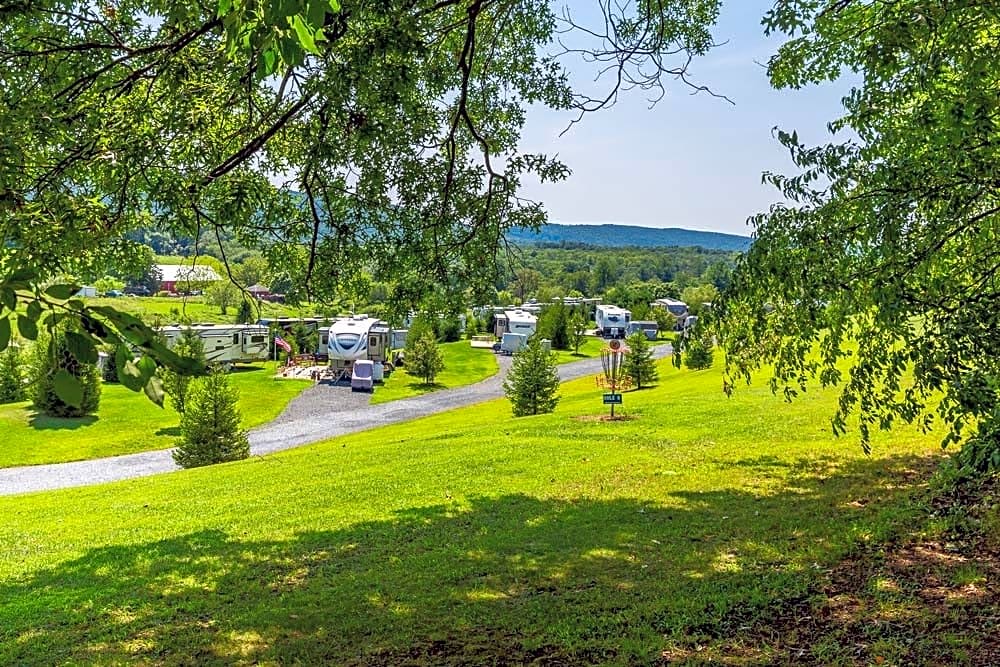 Twin Grove RV Resort & Cottages