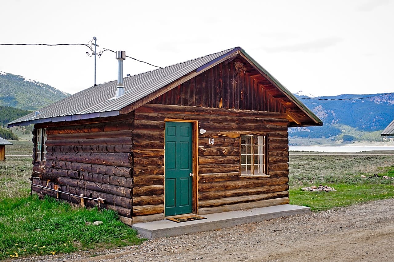 Rustic One Bedroom Cabin