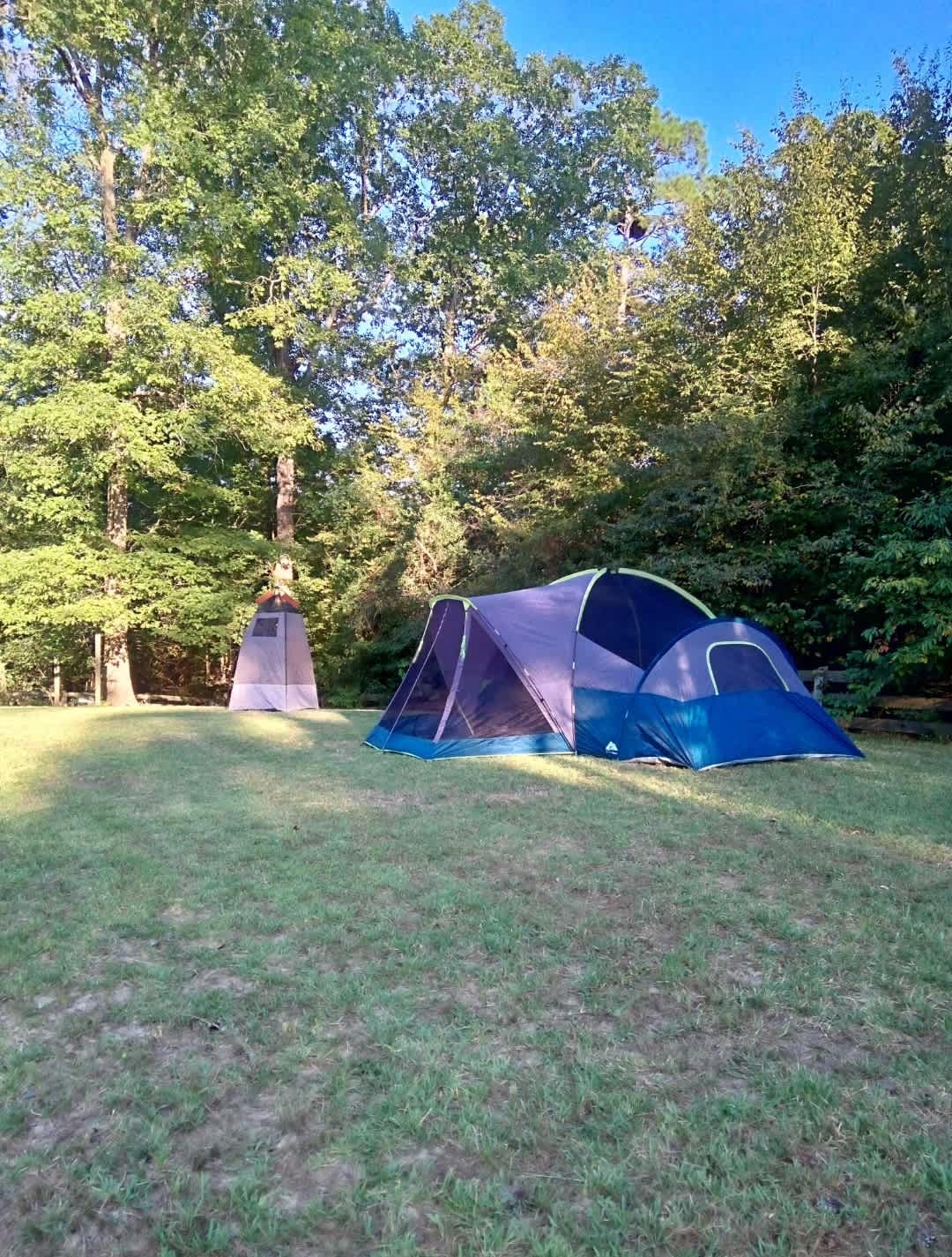 HAPPY CAMPERS FAMILY CAMPSITE